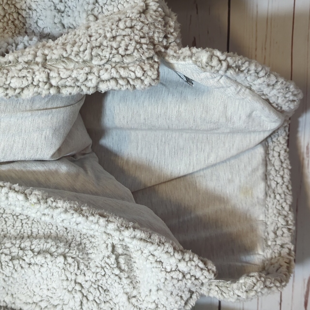 Thread and Supply Wubby Fleece Quarter Zip Soft Fuzzy Faux Fur Cozy Pullover Lar - Picture 7 of 16